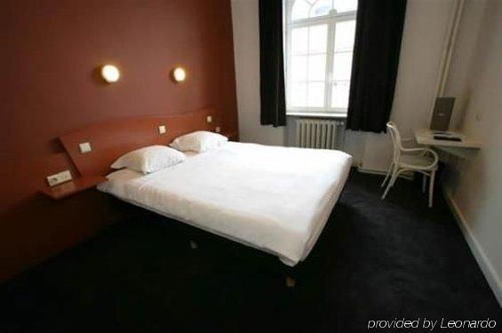 Hotel La Royale Leuven Room photo